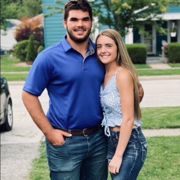 Meet your Posher, Jami - Picture 2 of 2